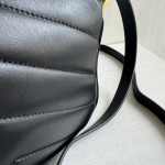Top-grade Y Yangshulin V-pattern lambskin loulou small messenger bag cross-body shoulder bag 20*14