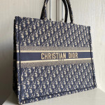 *Dior book tote embroidery canvas handbag shopping bag beach bag large size 42*34 small size 37*28