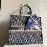 *Dior book tote embroidery canvas handbag shopping bag beach bag large size 42*34 small size 37*28
