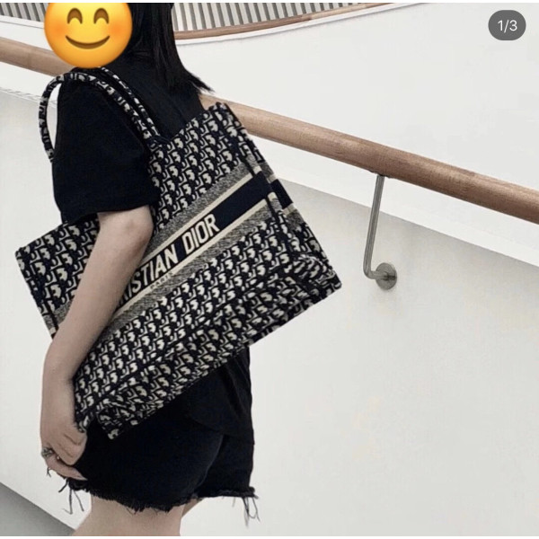 *Dior book tote embroidery canvas handbag shopping bag beach bag large size 42*34 small size 37*28