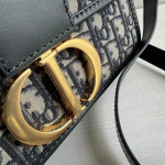 Dior Montaigne bag 30montaigne vintage CD messenger bag crossbody shoulder bag 24*17