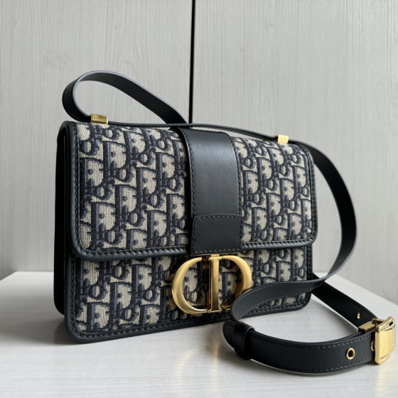 Dior Montaigne bag 30montaigne vintage CD messenger bag crossbody shoulder bag 24*17