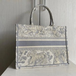Dior book tote bag, imported canvas, tiger embroidery, tote bag, handbag, shopping bag, 42*32, gray, small size 37*2