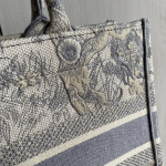 Dior book tote bag, imported canvas, tiger embroidery, tote bag, handbag, shopping bag, 42*32, gray, small size 37*2
