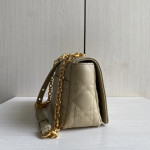 (Inside and outside genuine leather) high-end version dior caro rattan-patterned calfskin CD vintage Montaigne chain messenger bag, large size 25cm, small size 20cm