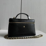 Chanel Top-level 26a lizard-print cowhide handheld makeup bag, LP style, with both interior and exterior genuine leather, rice box bag, chain messenger bag, 19cm