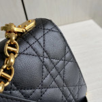 New Dior Cargo Rattan-patterned calfskin CD vintage chain messenger bag, large size 25cm, small size 20cm (with genuine leather inside and outside)