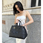 Dior new Daphne series Lady 95.22 toujours Teng pattern imported cowhide CD adjustable shoulder strap mother-daughter bag shopping bag handheld shoulder bag inner frosted leather~ small size 23*15, medium size 28*19, large size 37*27