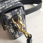Dior Mini Montaigne Bag 30 Montaigne Mini Box Bag Vintage CD Messenger Bag Wide Shoulder Strap Crossbody Shoulder Bag 17.5*13