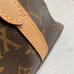 New LV yellow leather patchwork carryall messenger bag, single shoulder bag PM, crossbody bag, large size 39*30*15, small size 29*12*24