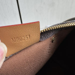 LV nano large sp 20cm aged yellow leather patchwork leather phone bag Boston bag mini pillow bag messenger bag