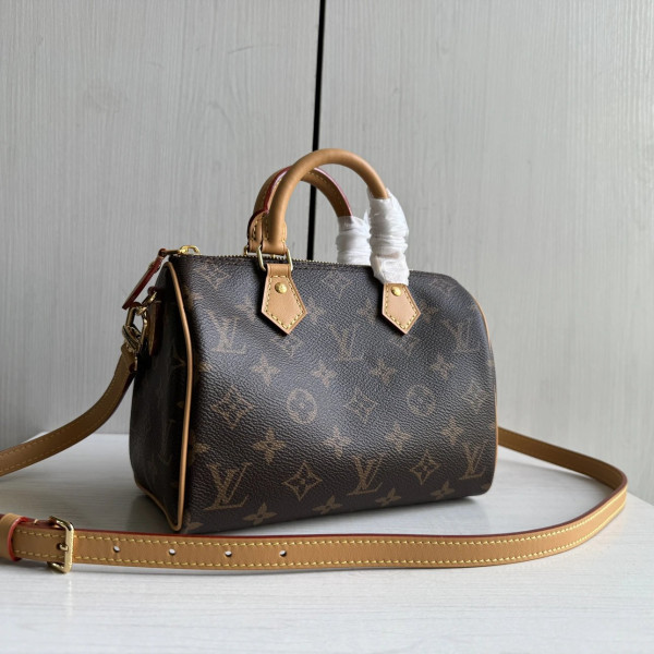 LV nano large sp 20cm aged yellow leather patchwork leather phone bag Boston bag mini pillow bag messenger bag